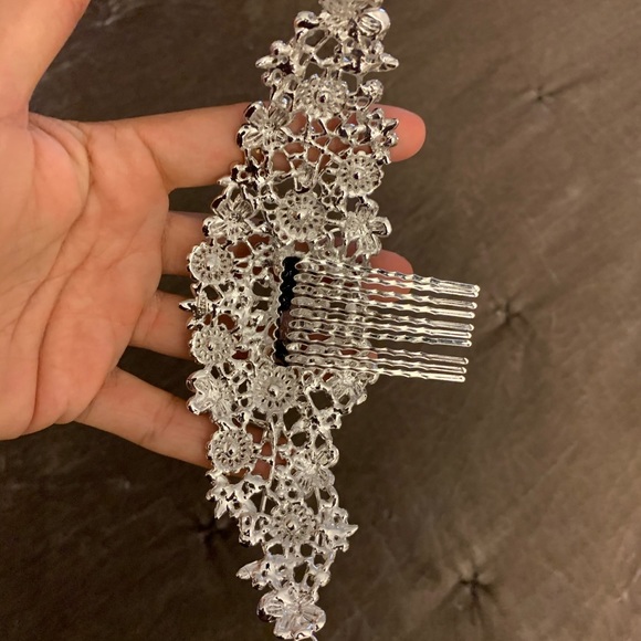 Bridal headpiece in excellent condition - Picture 2 of 4